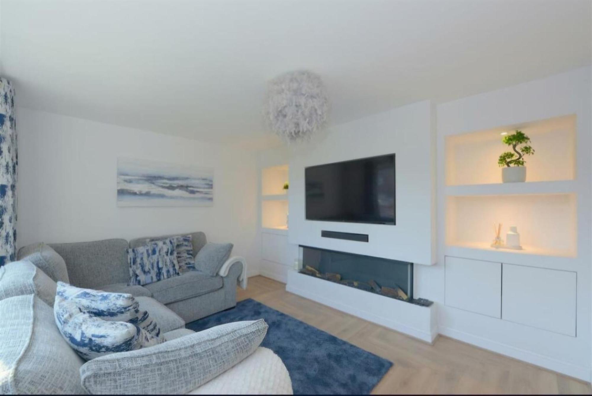 Modern 3 Bedroom Property With Free Driveway Parking By Shire Stays Shrewsbury Exteriér fotografie